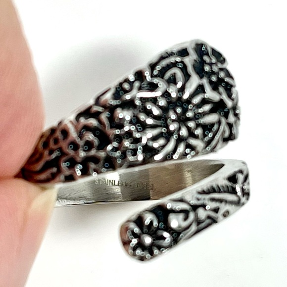 🌸Stainless Steel Spoon Ring with Flowers - Picture 8 of 8